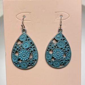 Vintage style porcelain pattern earrings